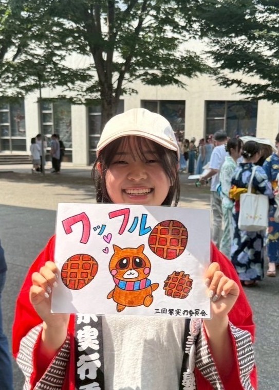 インタビュアー鹿野